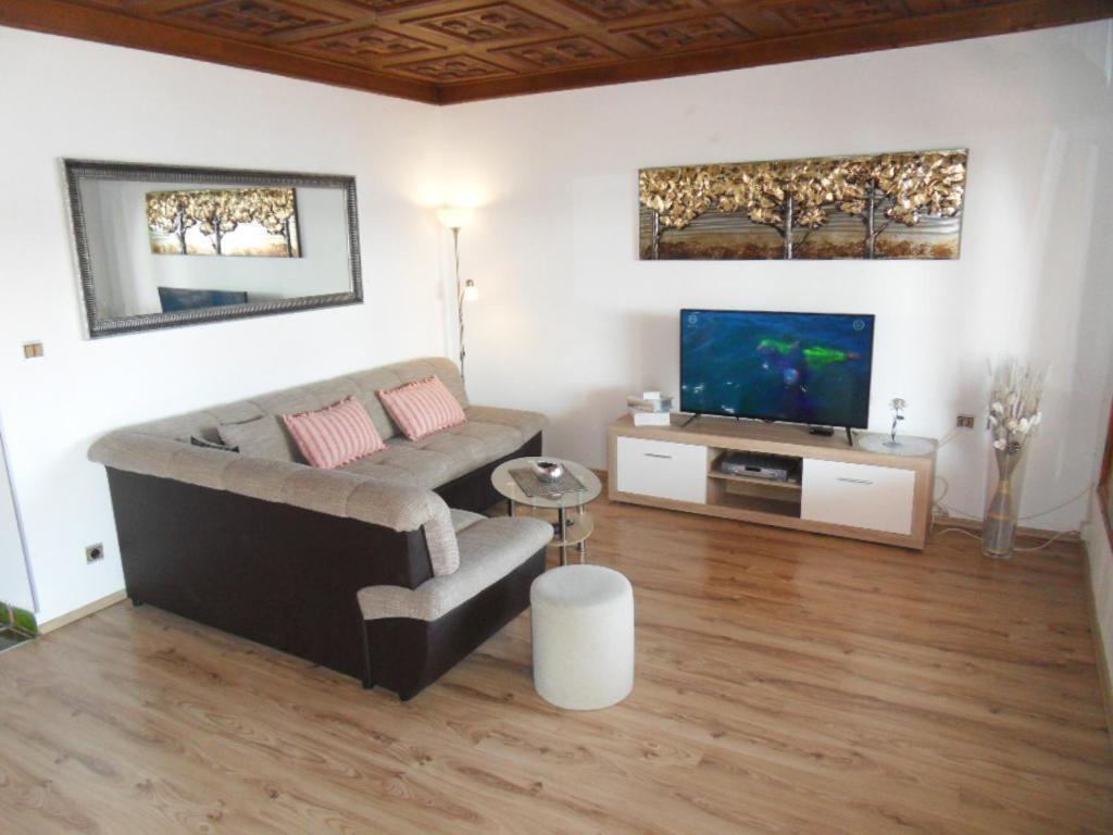 Sunset Beachfront Residence 로고즈니차 외부 사진